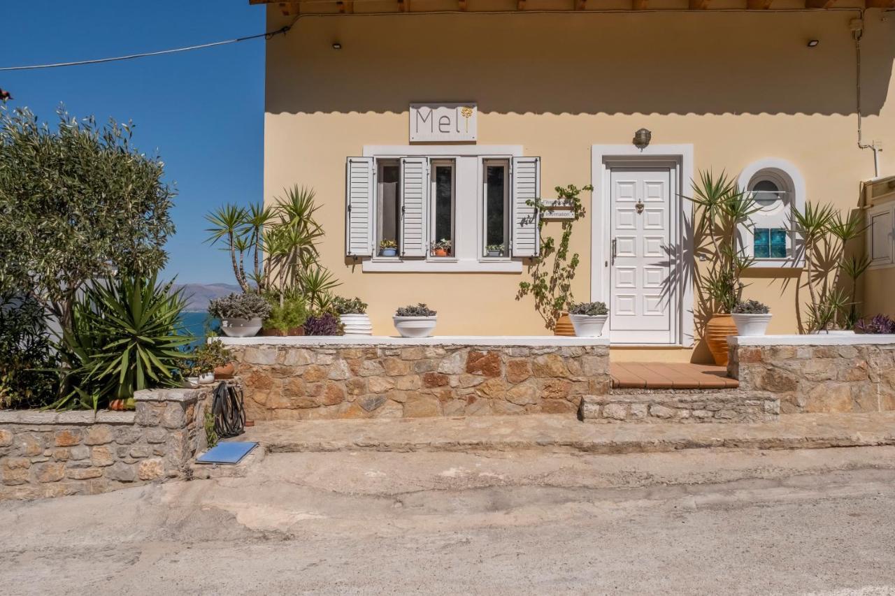 Meli Apartments & Villas Kivérion Екстериор снимка