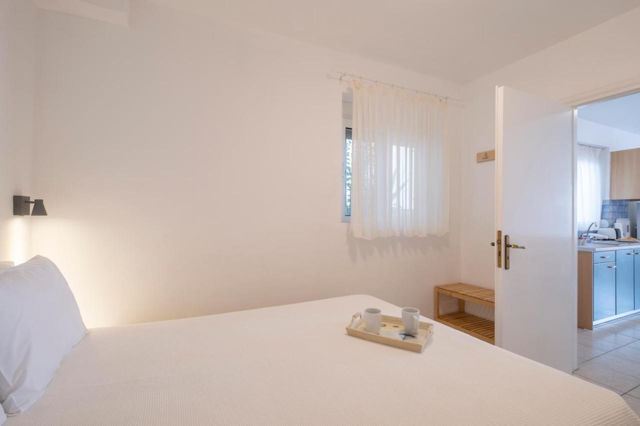 Meli Apartments & Villas Kivérion Екстериор снимка