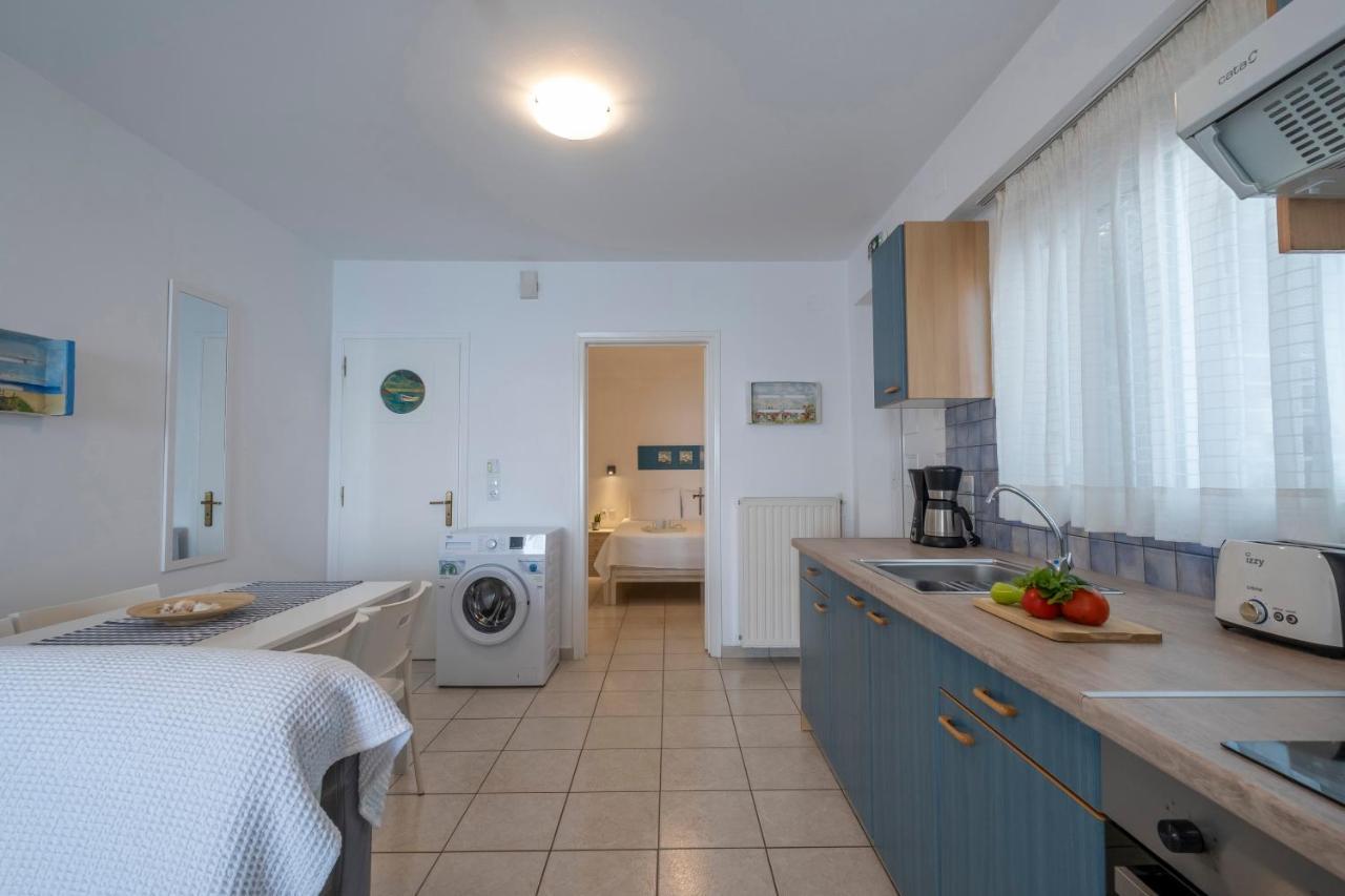 Meli Apartments & Villas Kivérion Екстериор снимка