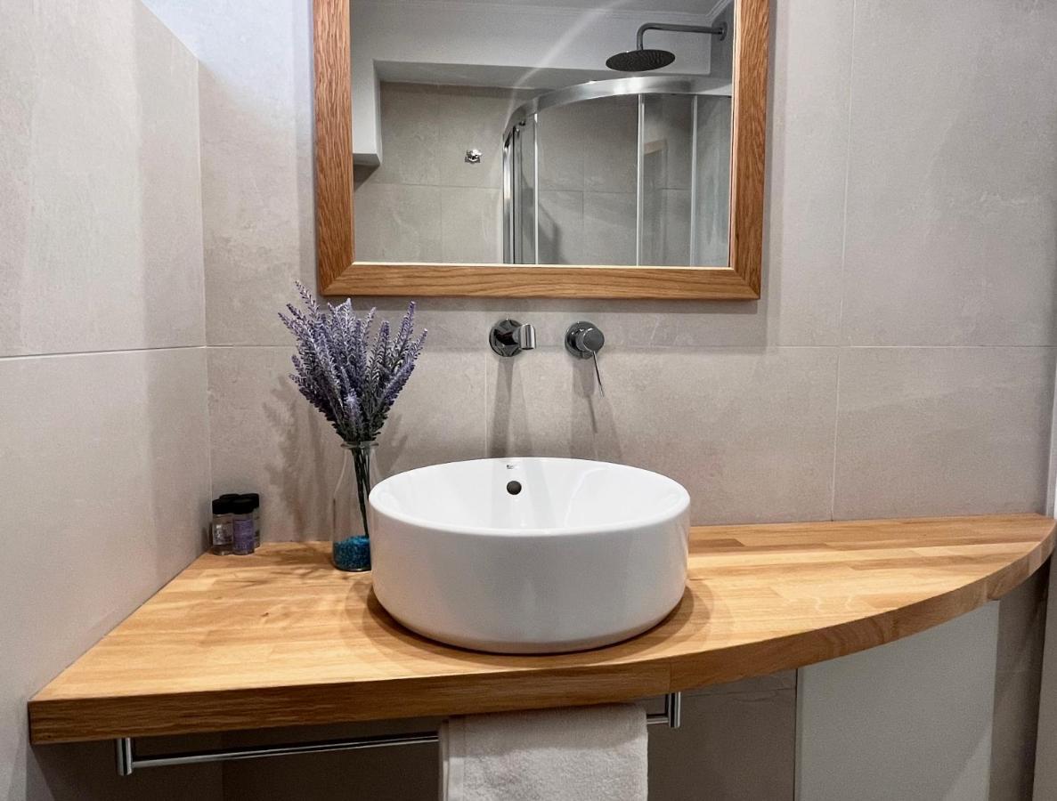 Meli Apartments & Villas Kivérion Екстериор снимка