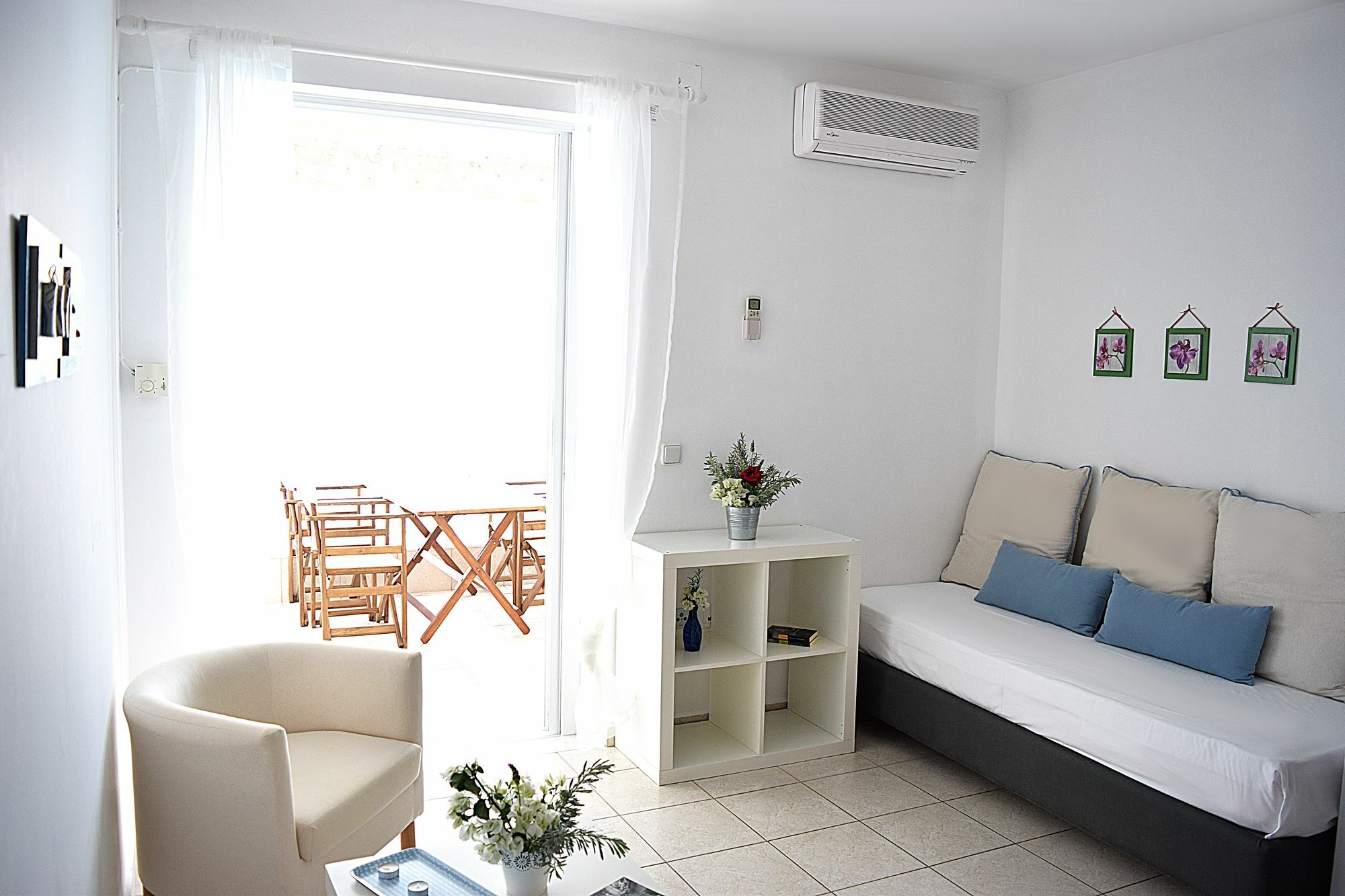Meli Apartments & Villas Kivérion Екстериор снимка
